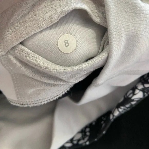 Lululemon Astro Pant Black Glacier Lace Embossed - Picture 11 of 12